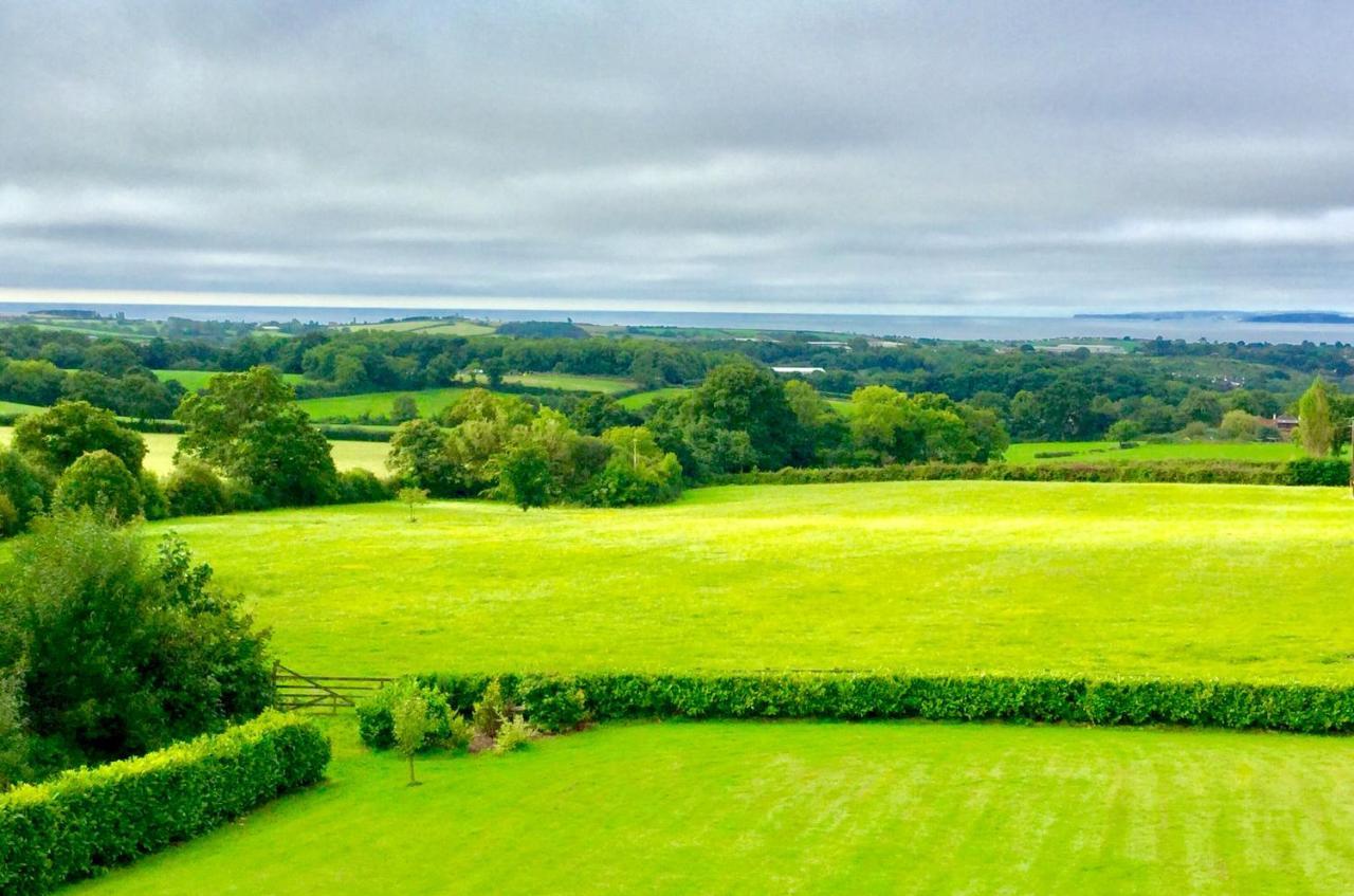 Seven Acre Corner B&B เอกซ์มัธ ภายนอก รูปภาพ